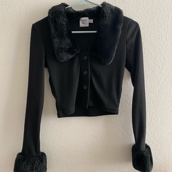 Princess Polly Black Long Sleeve - Picture 3 of 5